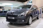 Peugeot 5008 2009 года